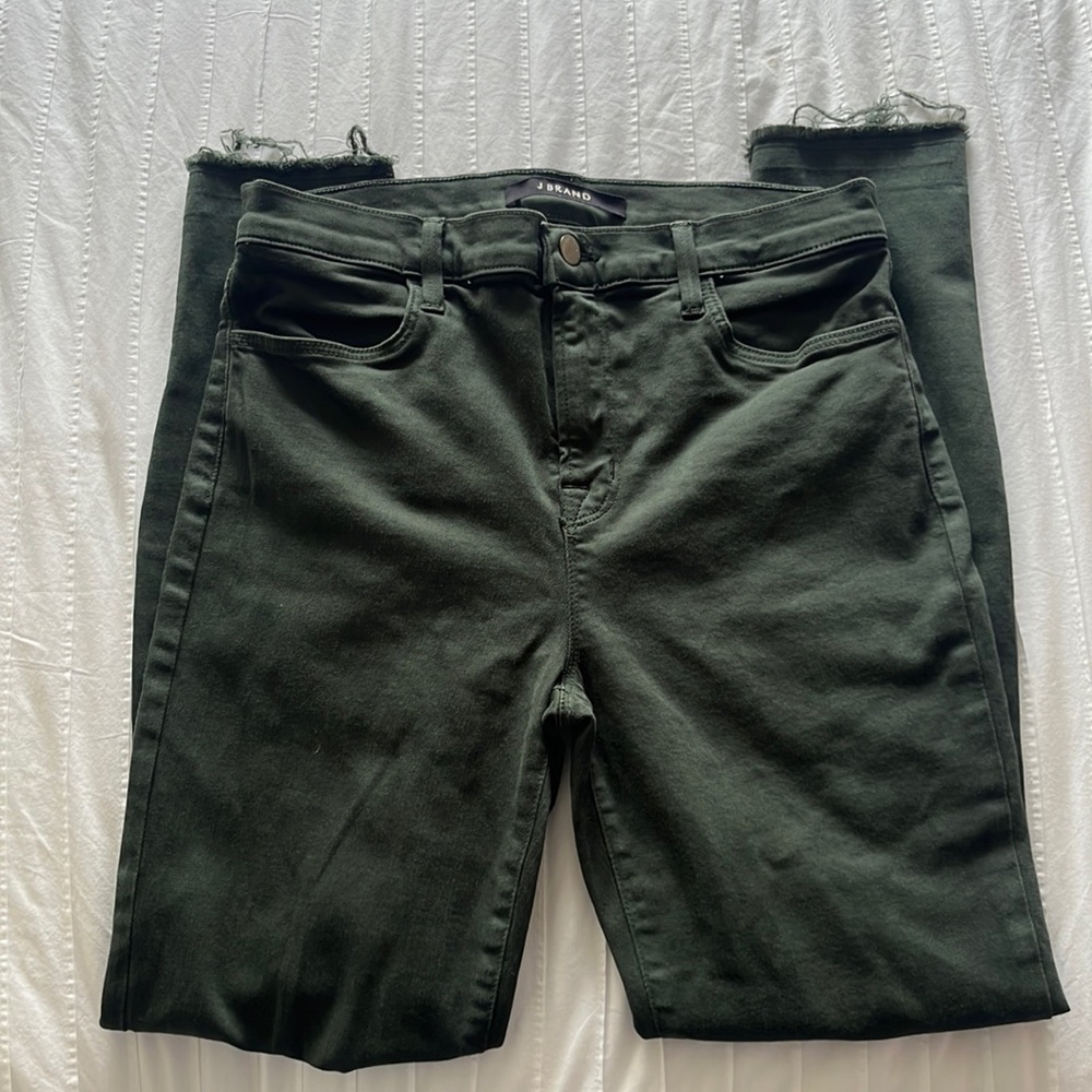 J Brand distressed size 29 skinny jeans